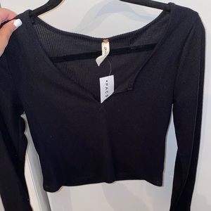 LA Hearts/PacSun Black long sleeve crop top